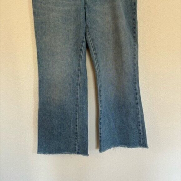 Rolla's Eastcoast Crop Flare High Rise Frayed Hem - Picture 3 of 6